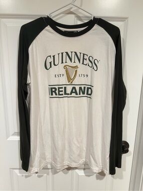 Guinness Ireland XL Relaxed Fit Graphic T-Shirt